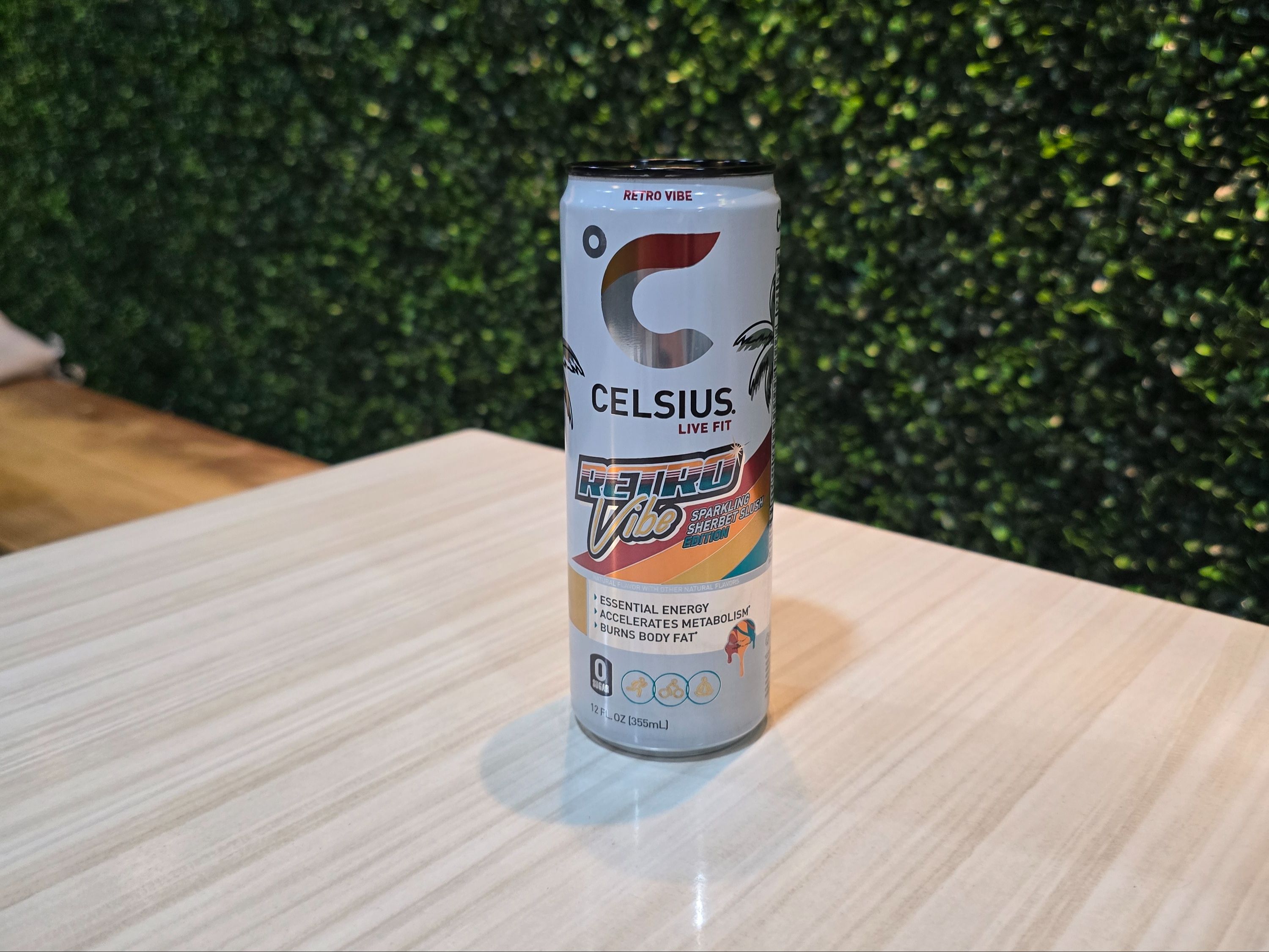 Celsius Retro Vibe