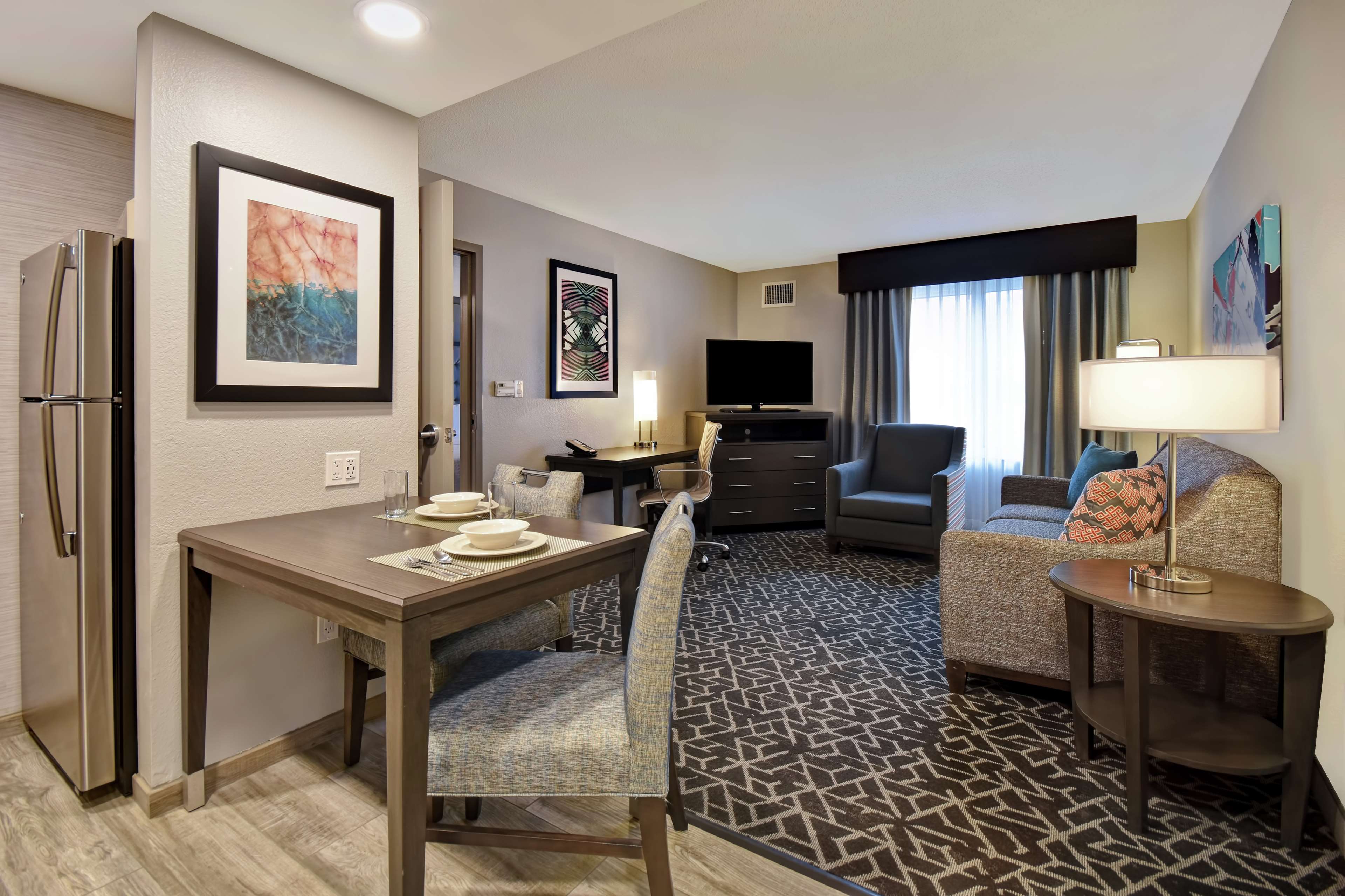 Homewood Suites by Hilton Edgewater-NYC Area Photo