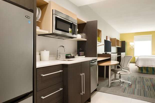Images Home2 Suites by Hilton Houston/Webster