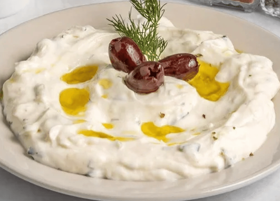 Homemade Tzatziki Appetizer Spread (addictive)