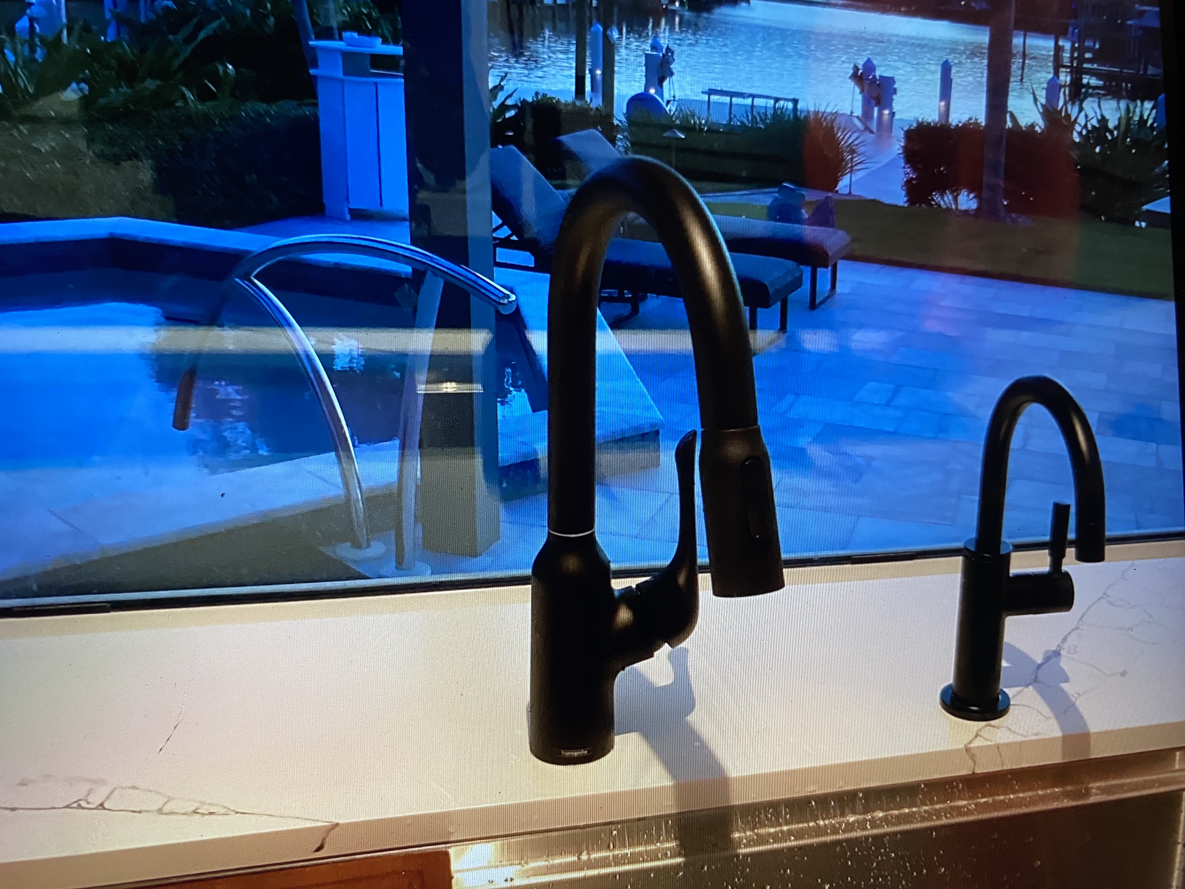 Discount maintenance repair services LLC