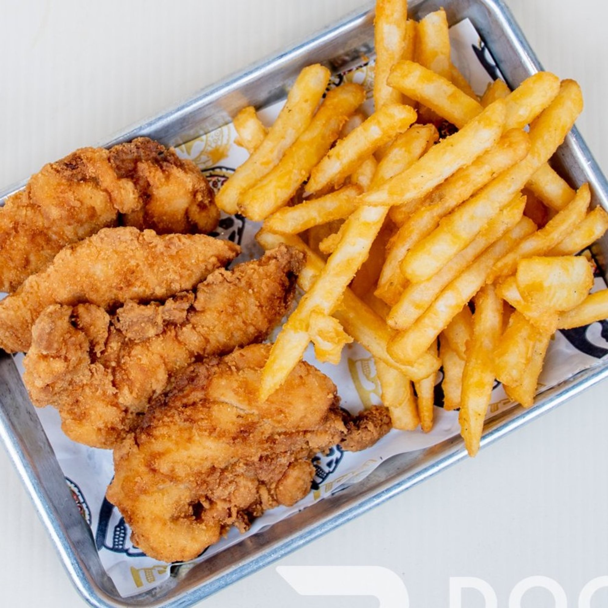 (6) Chicken Tenders & fries