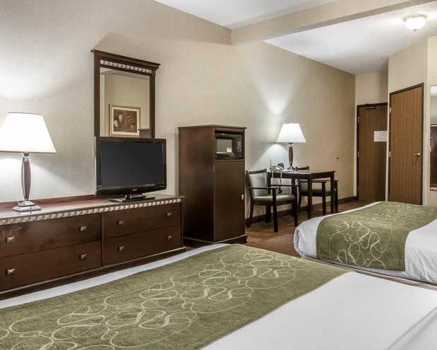 Images Comfort Suites