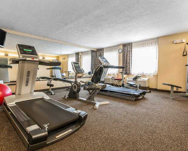 Images Quality Inn & Suites