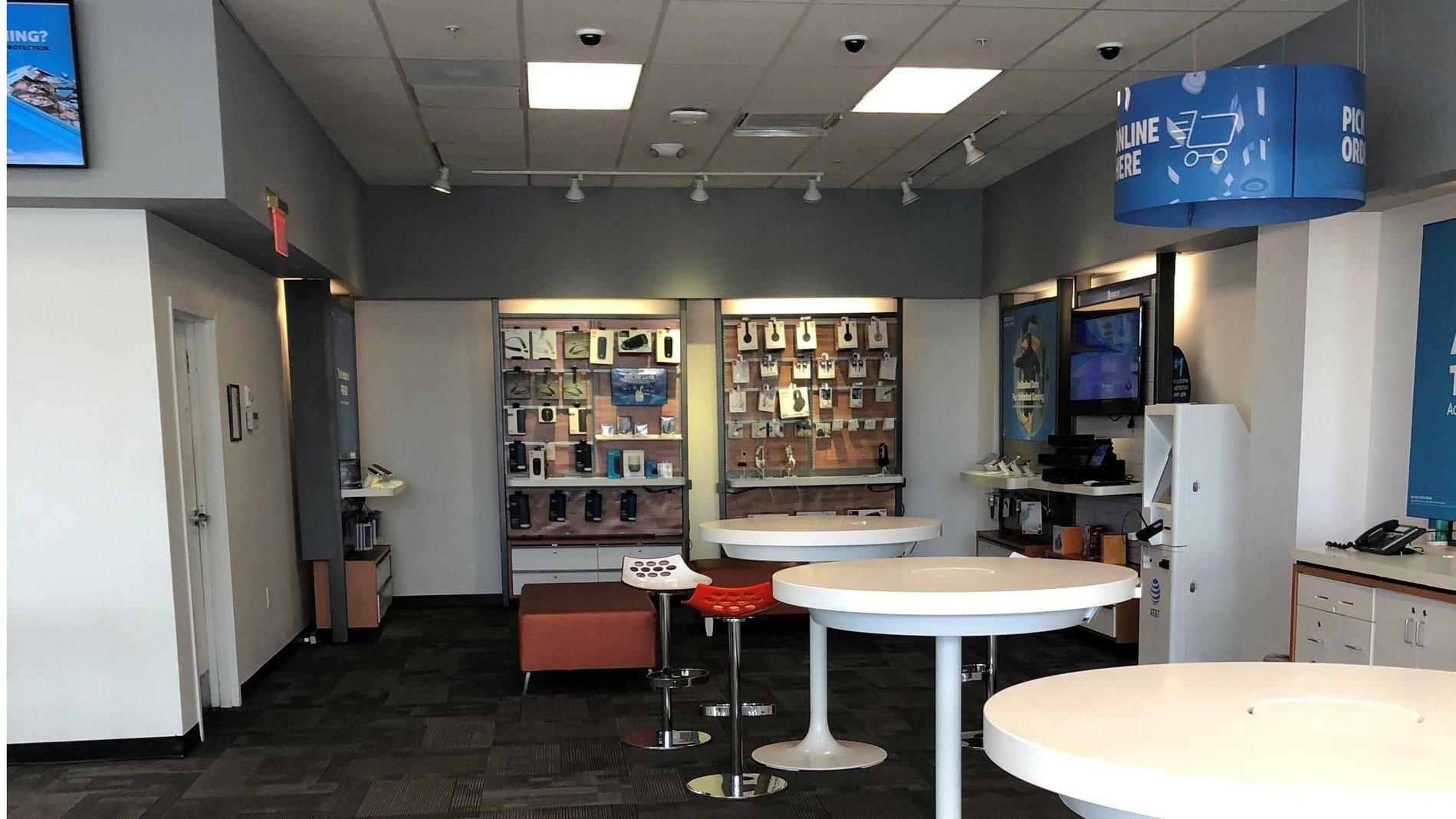 AT&T Store Photo