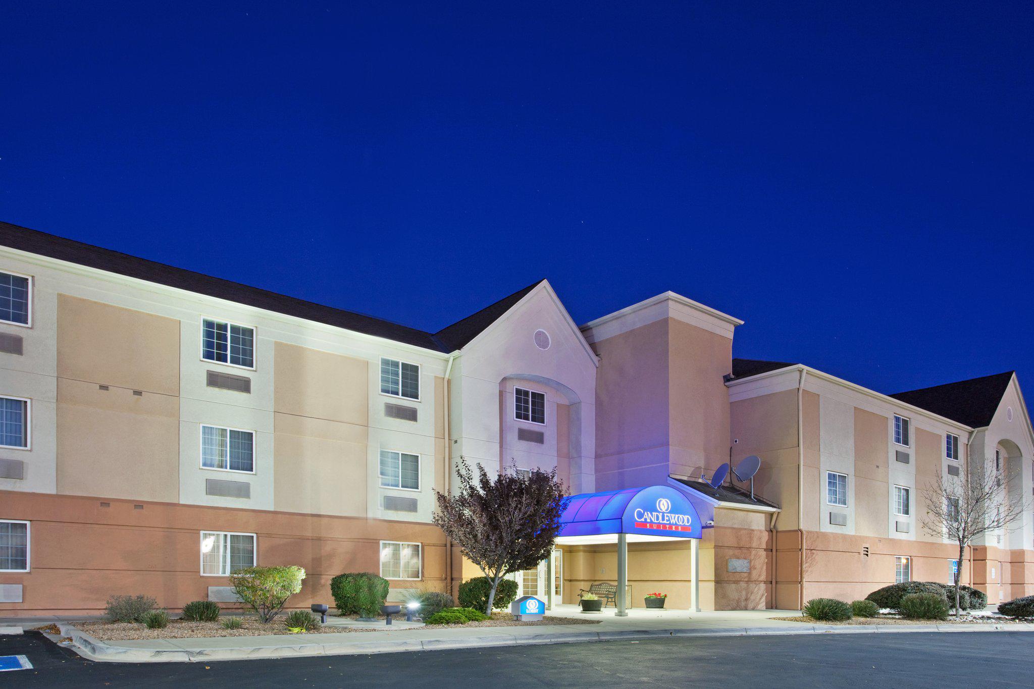 Candlewood Suites Albuquerque Photo