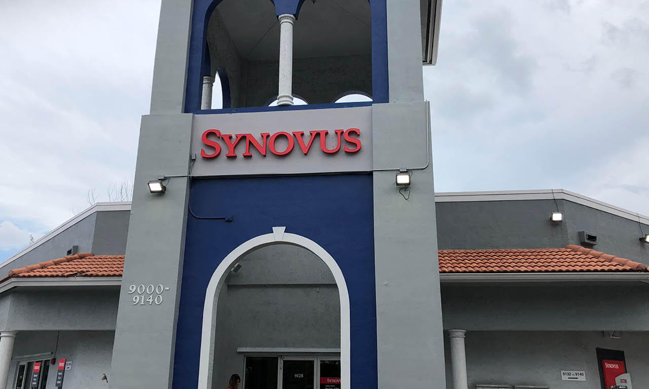 Synovus Bank Photo