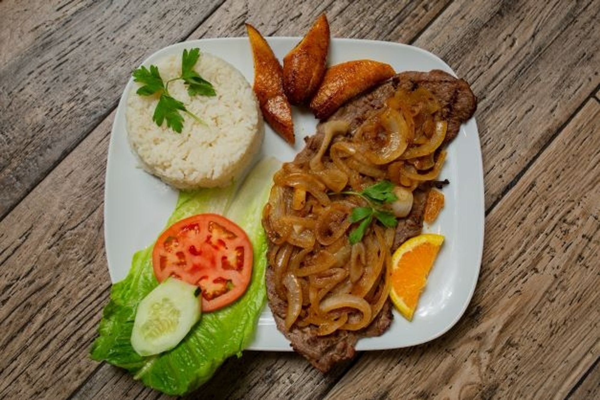 Bistek Encebollado