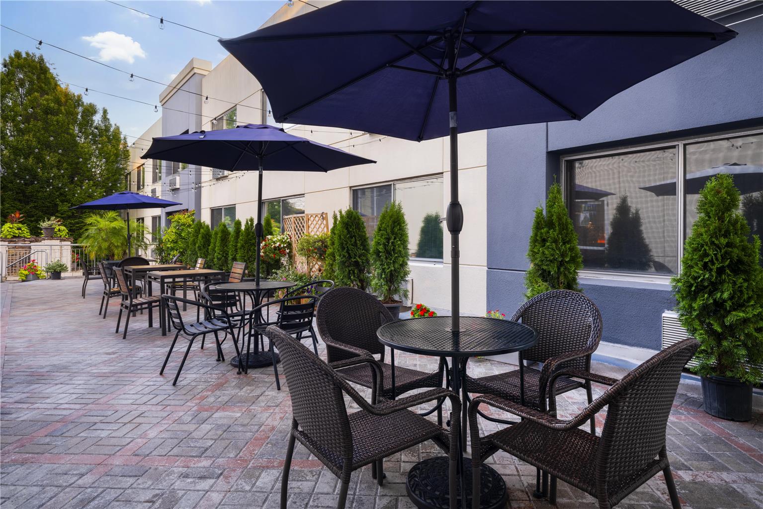 Best Western Premier Plainview-Long Island Hotel Image