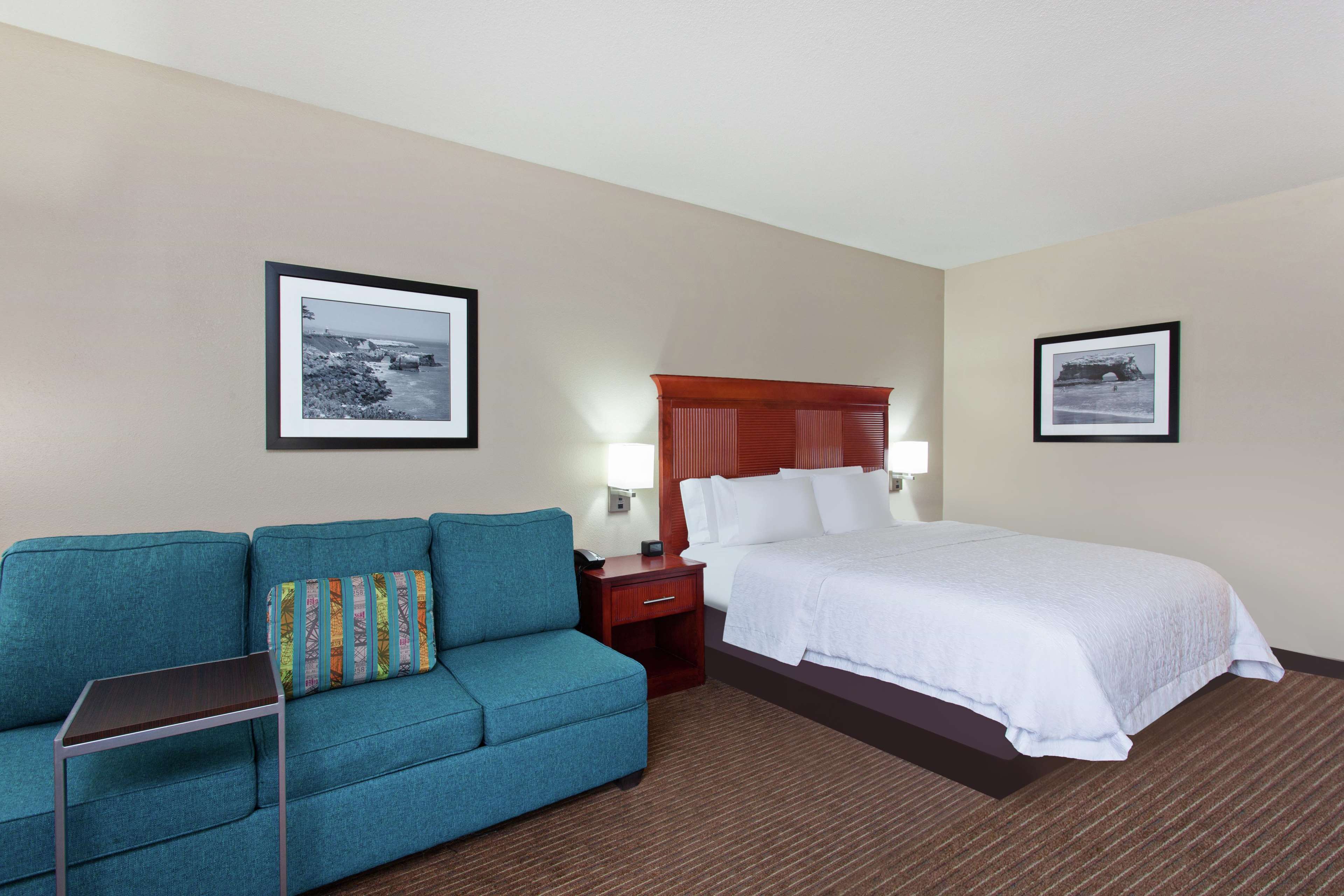 Hampton Inn Santa Cruz Photo