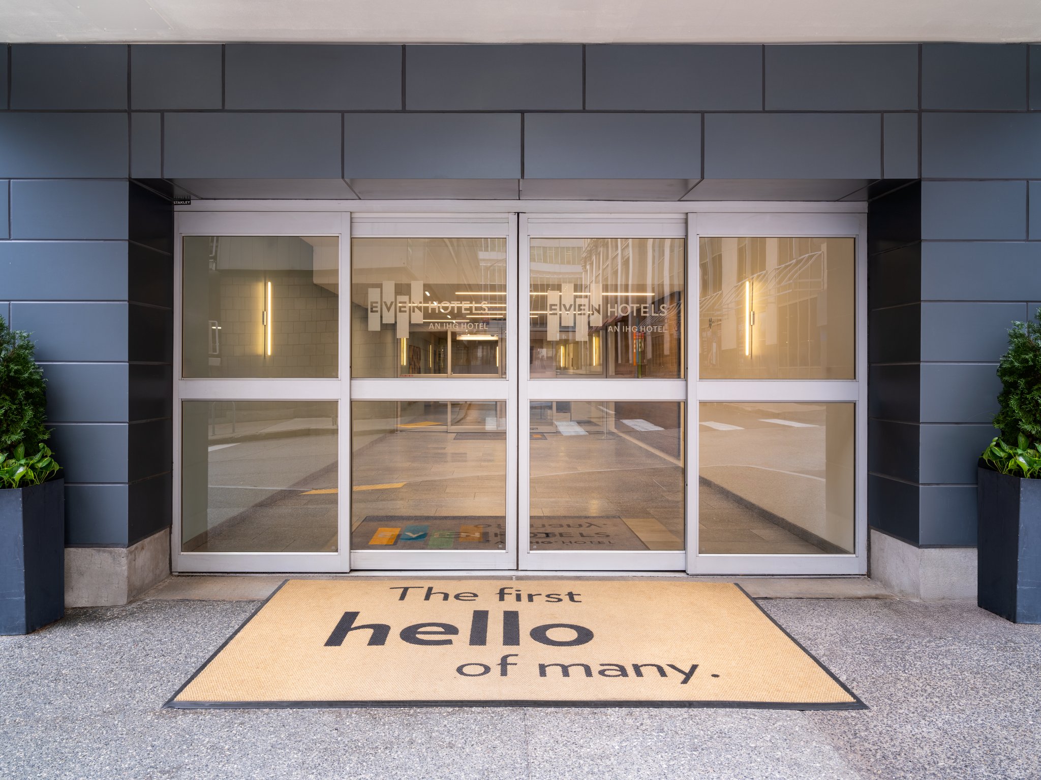 EVEN Hotel Pittsburgh Downtown by IHG Image