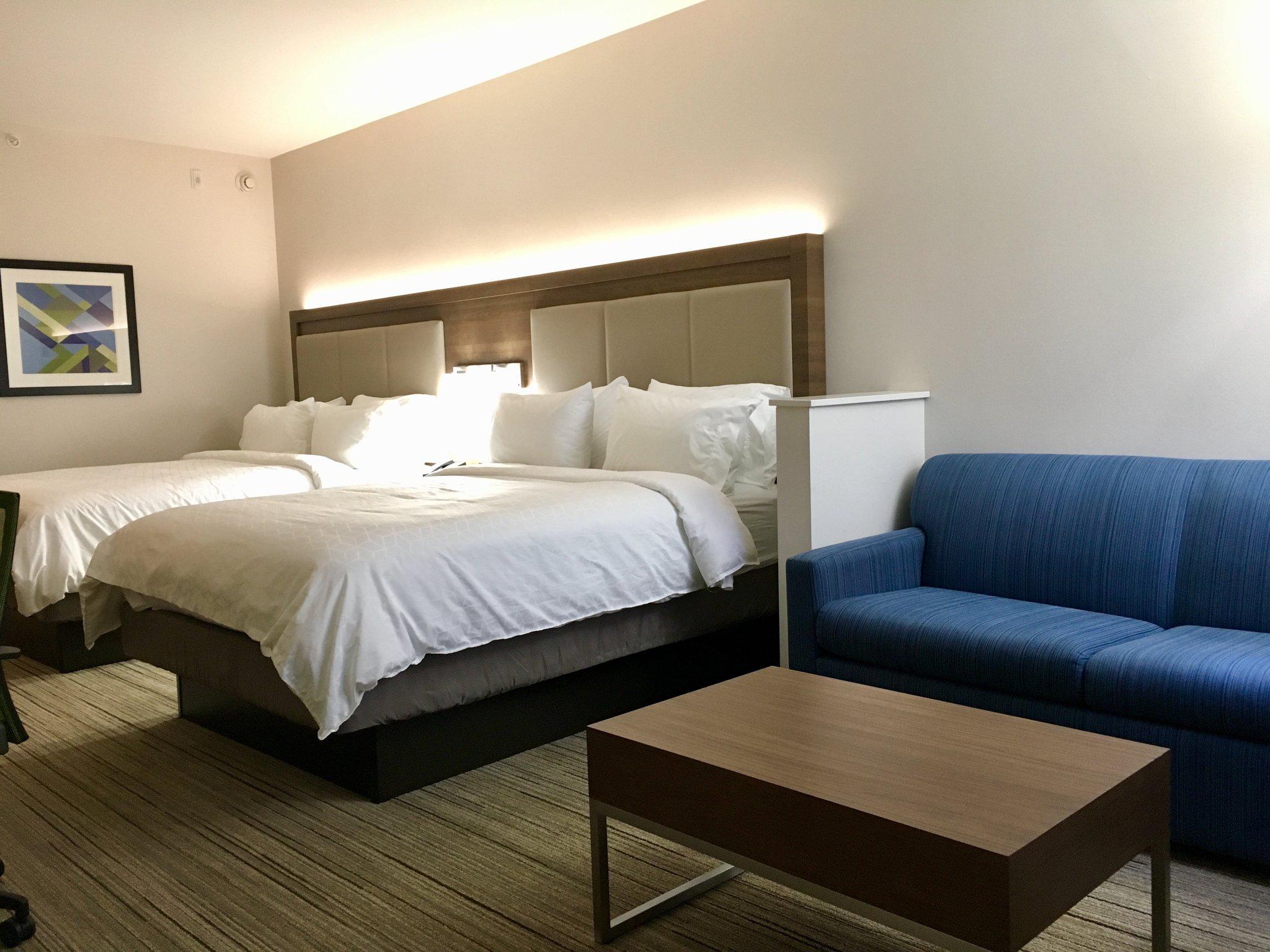 Holiday Inn Express Grand Island - Niagara Falls Photo