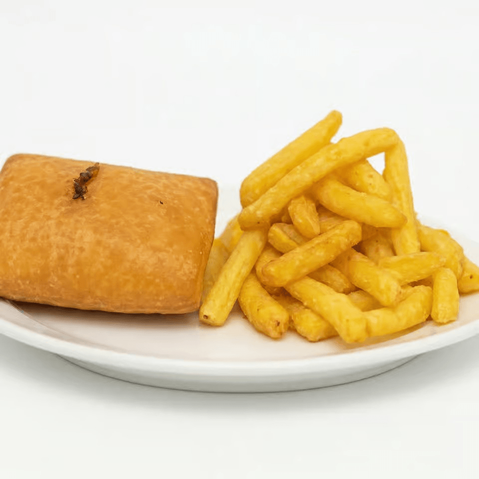 Pizza Puff with Fries