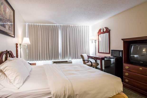 Images Quality Inn