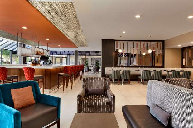 Images DoubleTree by Hilton Hotel San Bernardino