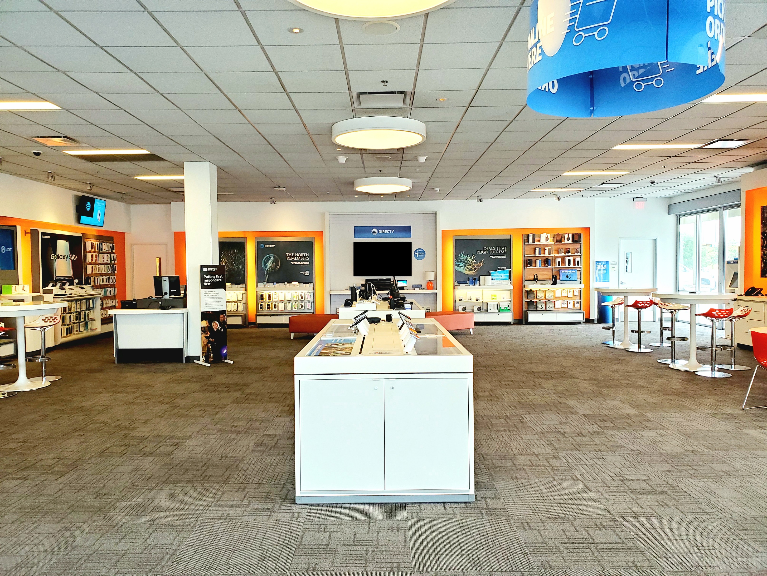 AT&T Store Photo