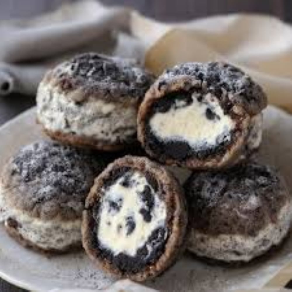 Oreo Cookie Puffs (3 pcs)