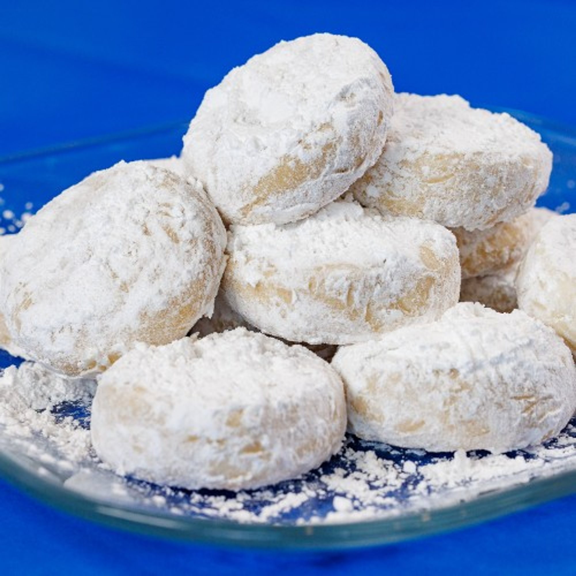 Kourabiethes