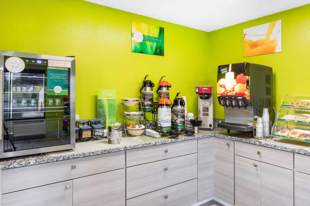Images Quality Inn & Suites