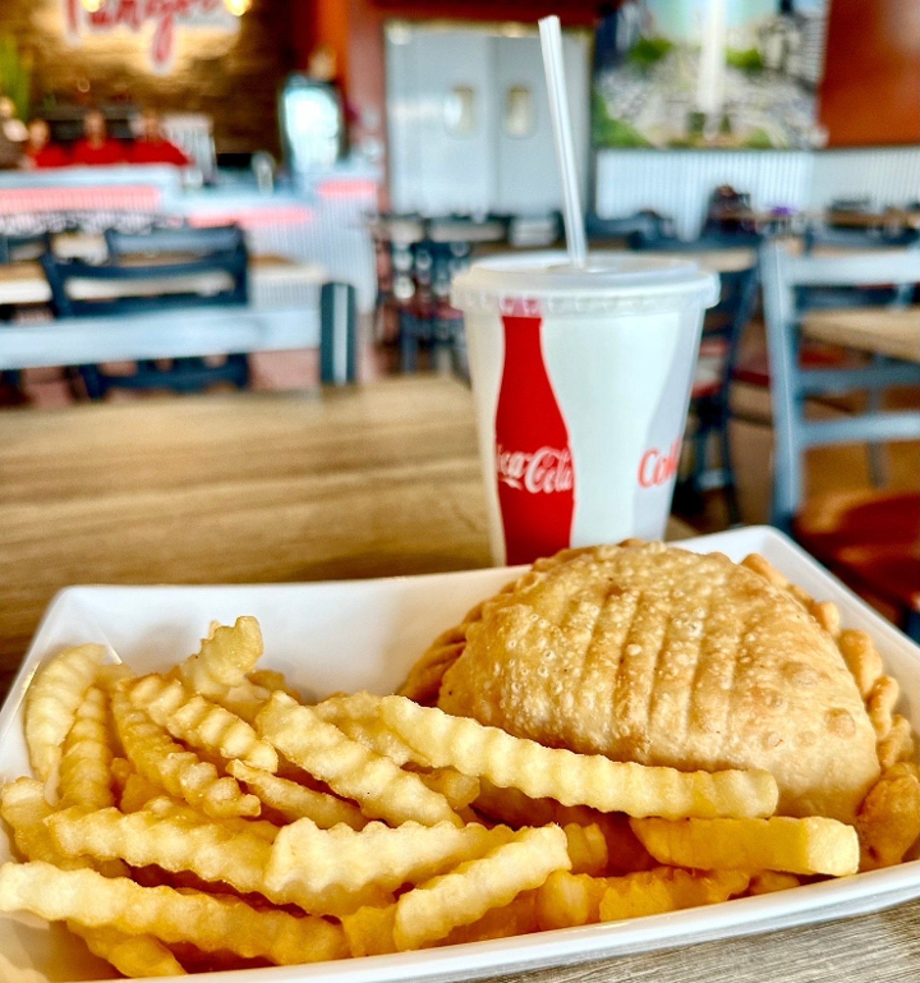 Combo Empanadas Fries