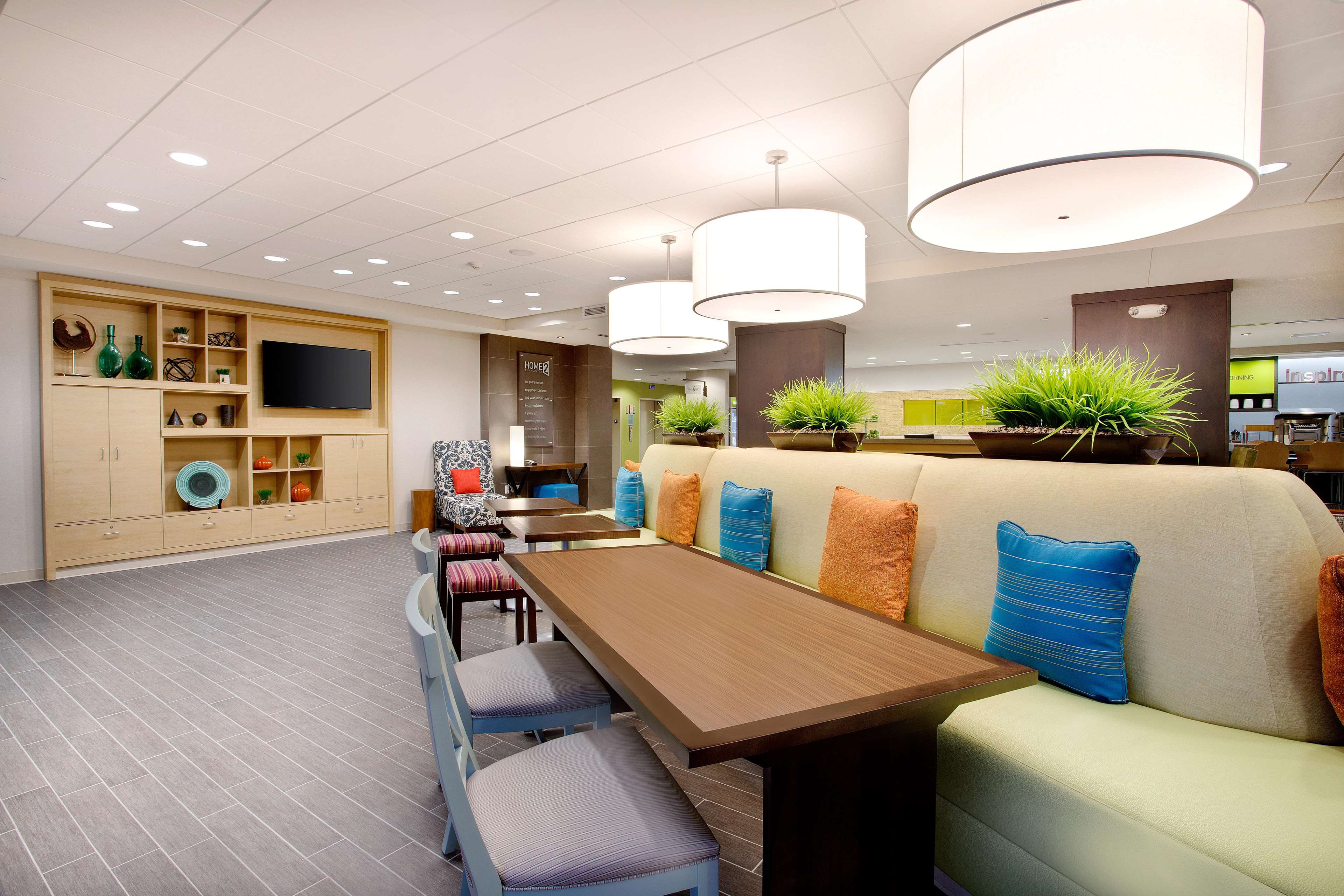 Home2 Suites by Hilton Chicago Schaumburg Photo