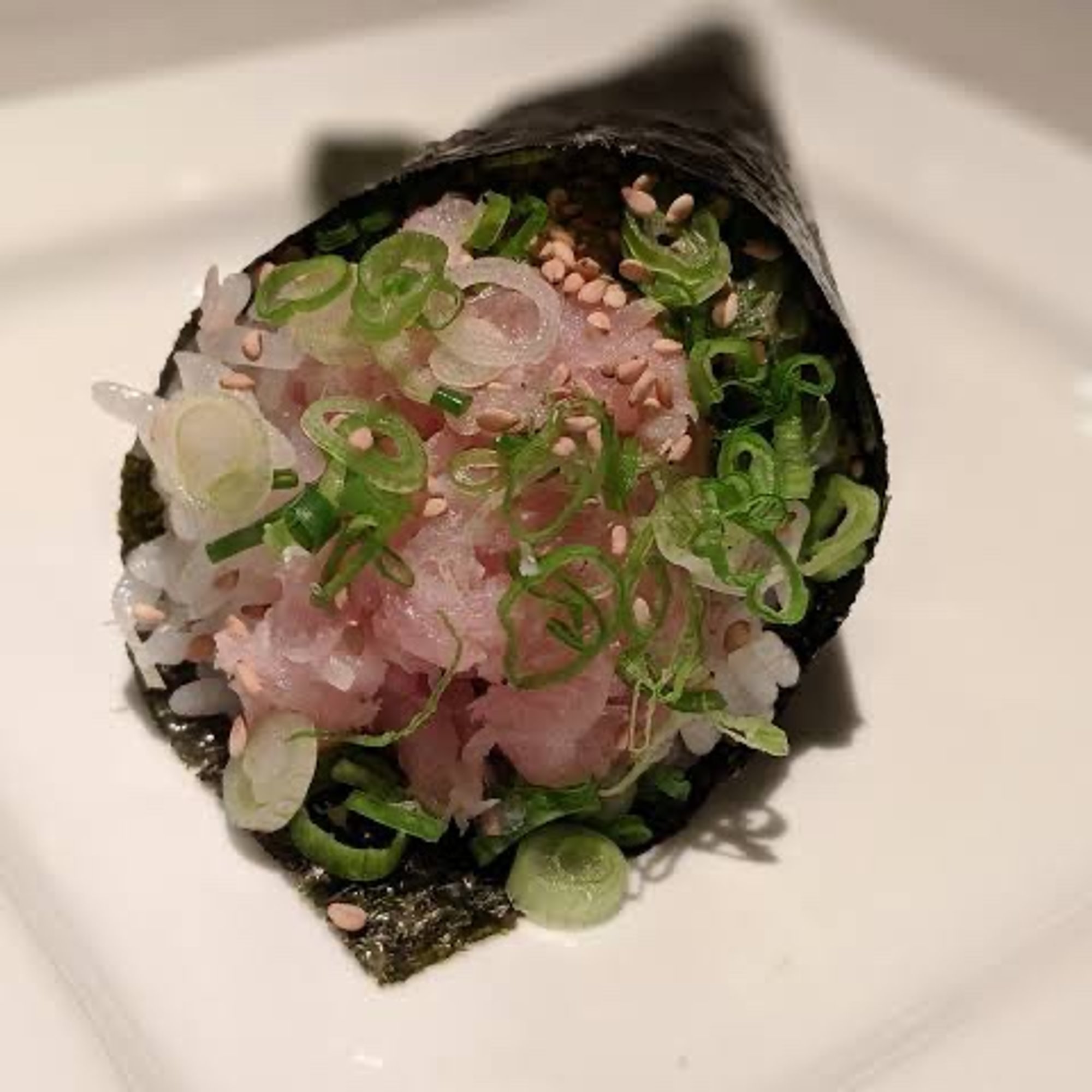 Negi Hama Hand Roll