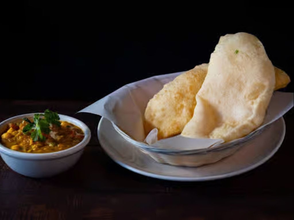CHANA BHATURE