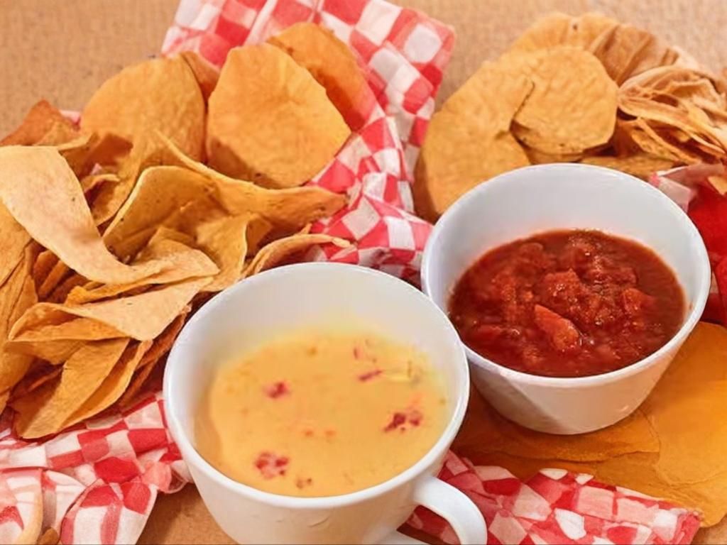Chips And Salsa
