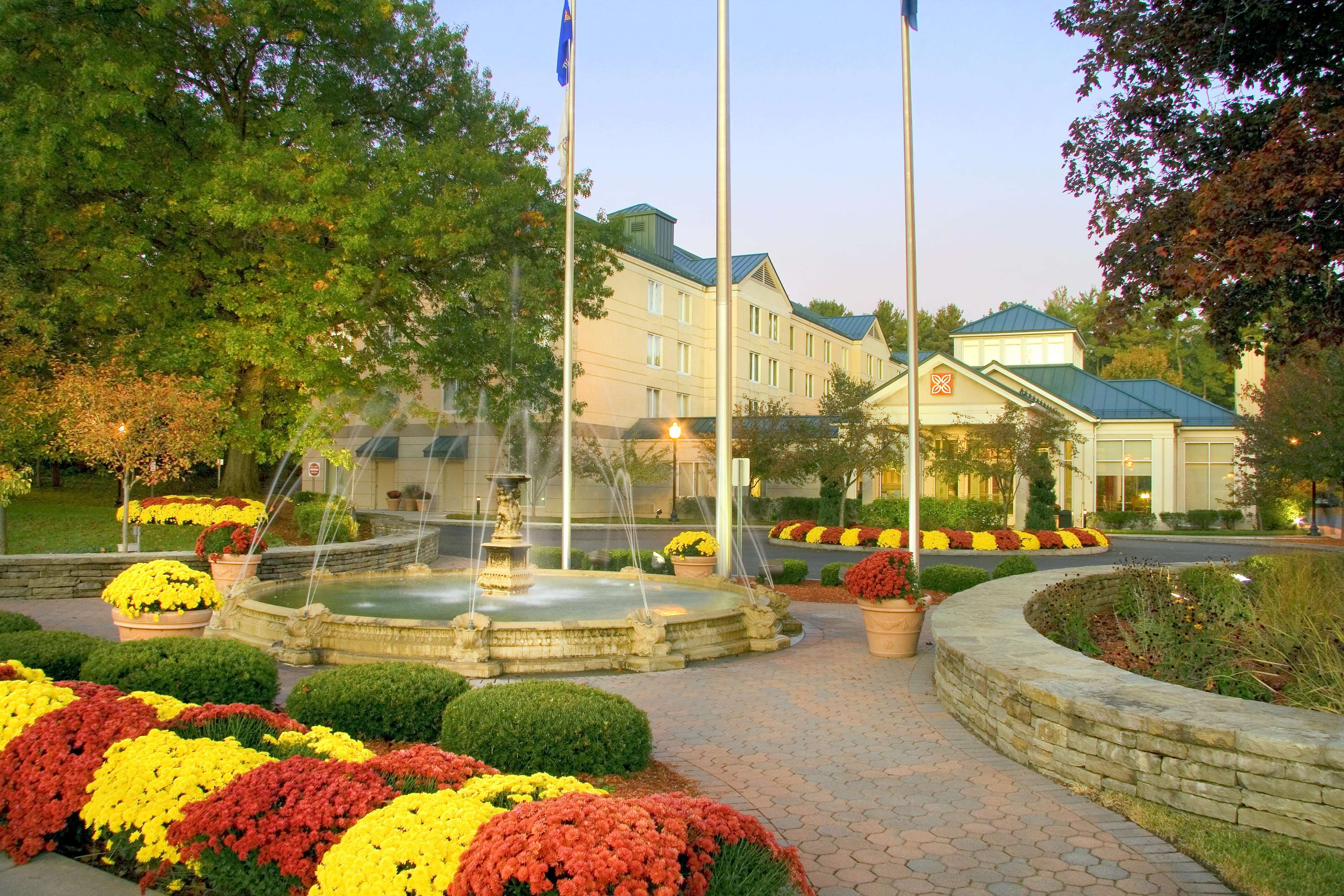 Hilton Garden Inn Saratoga Springs Photo