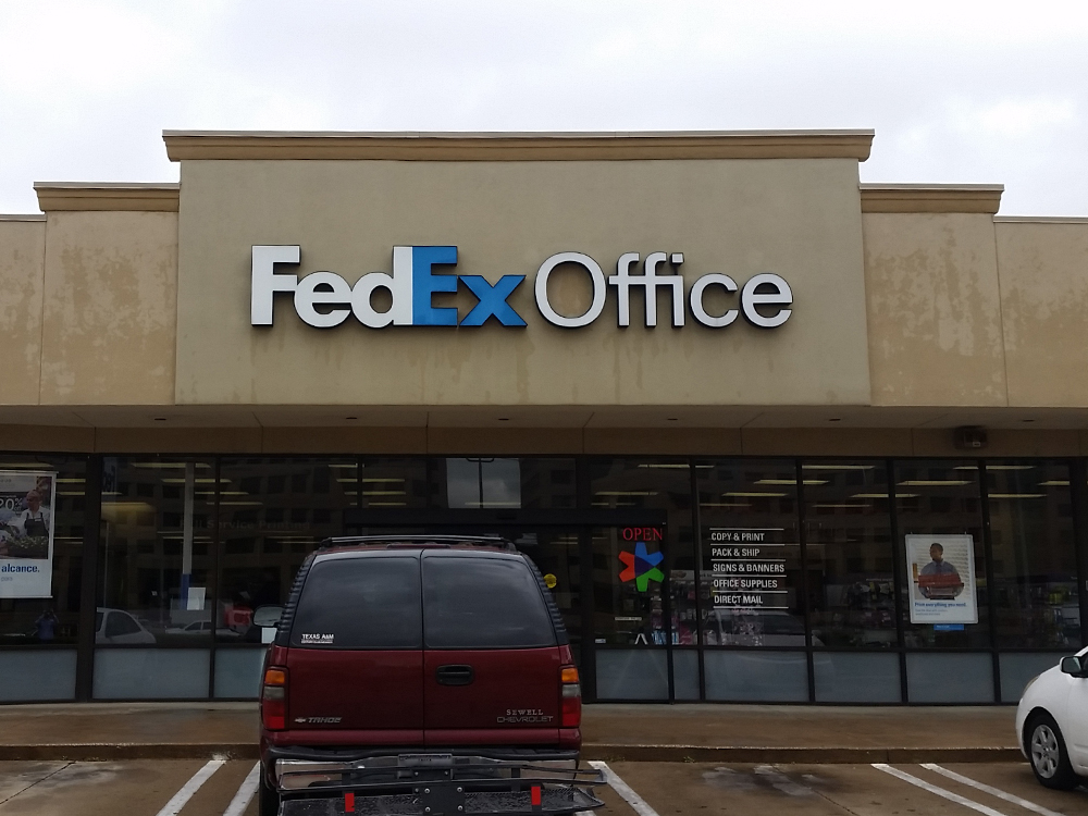 FedEx Office Print & Ship Center Coupons Dallas TX near me ...