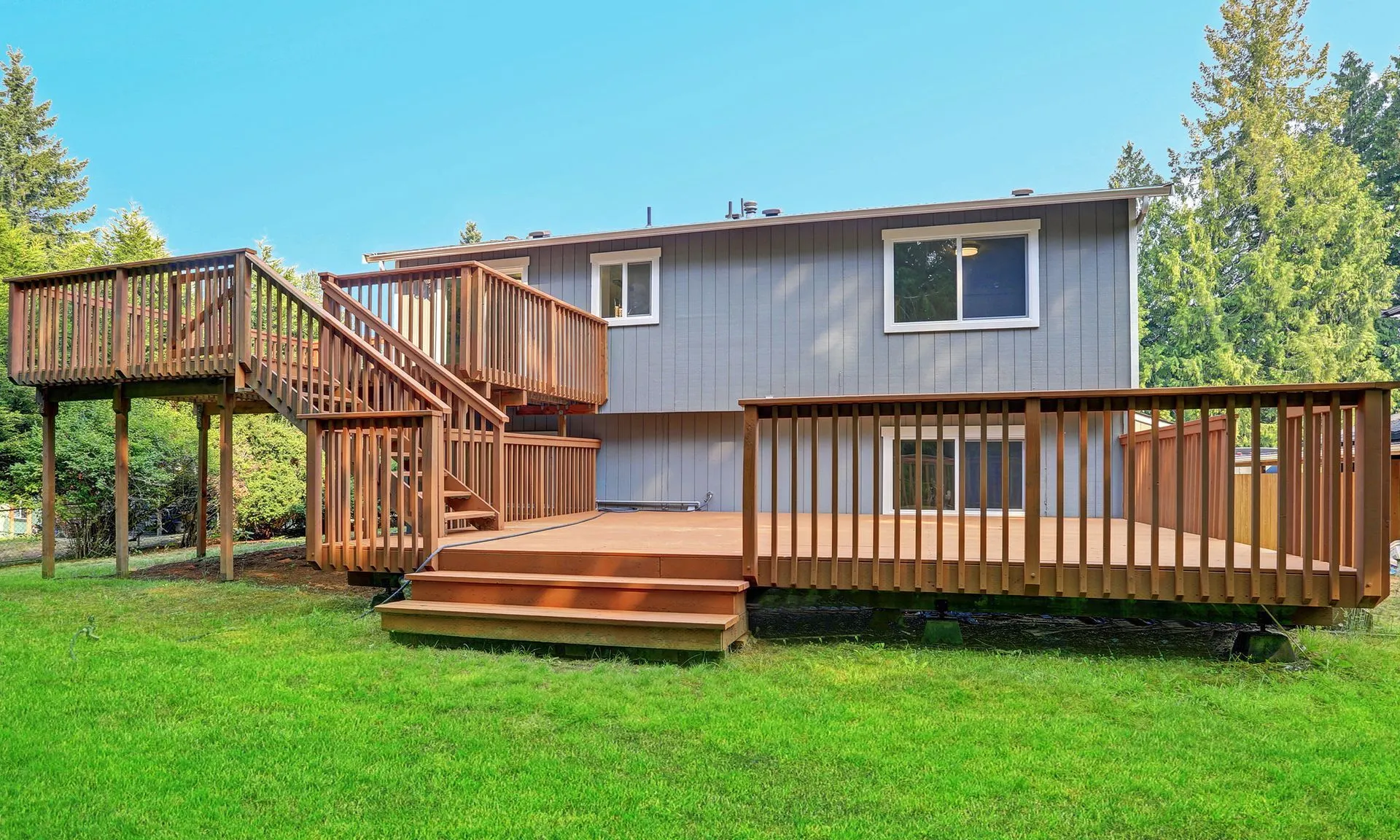 Deck Contractors