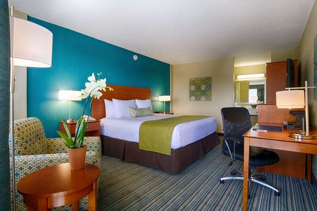 Images Best Western On the Bay Inn & Marina
