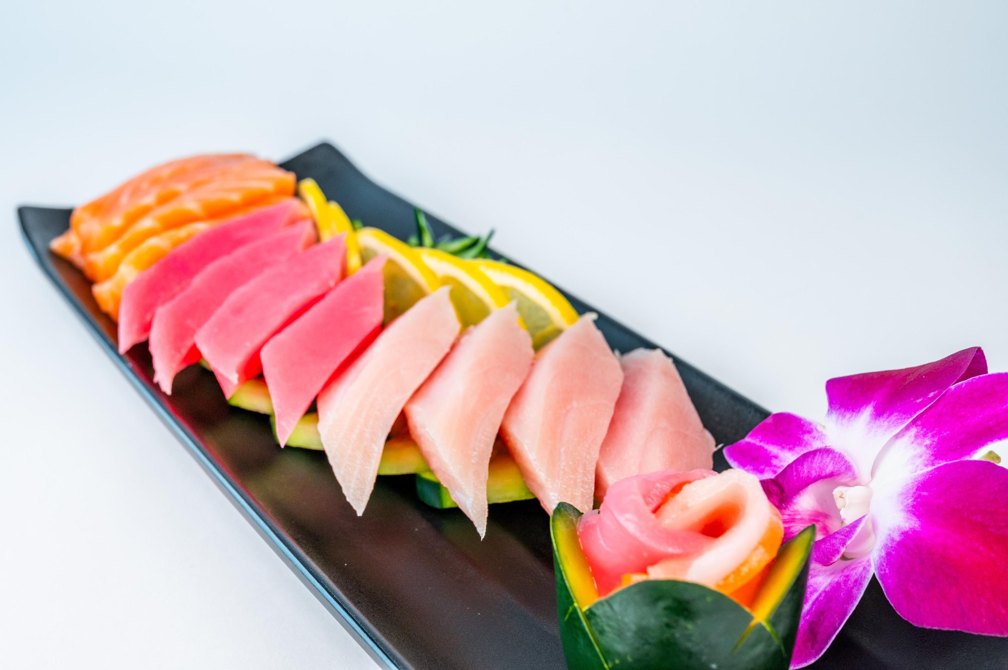 Sashimi Combo (12pc)