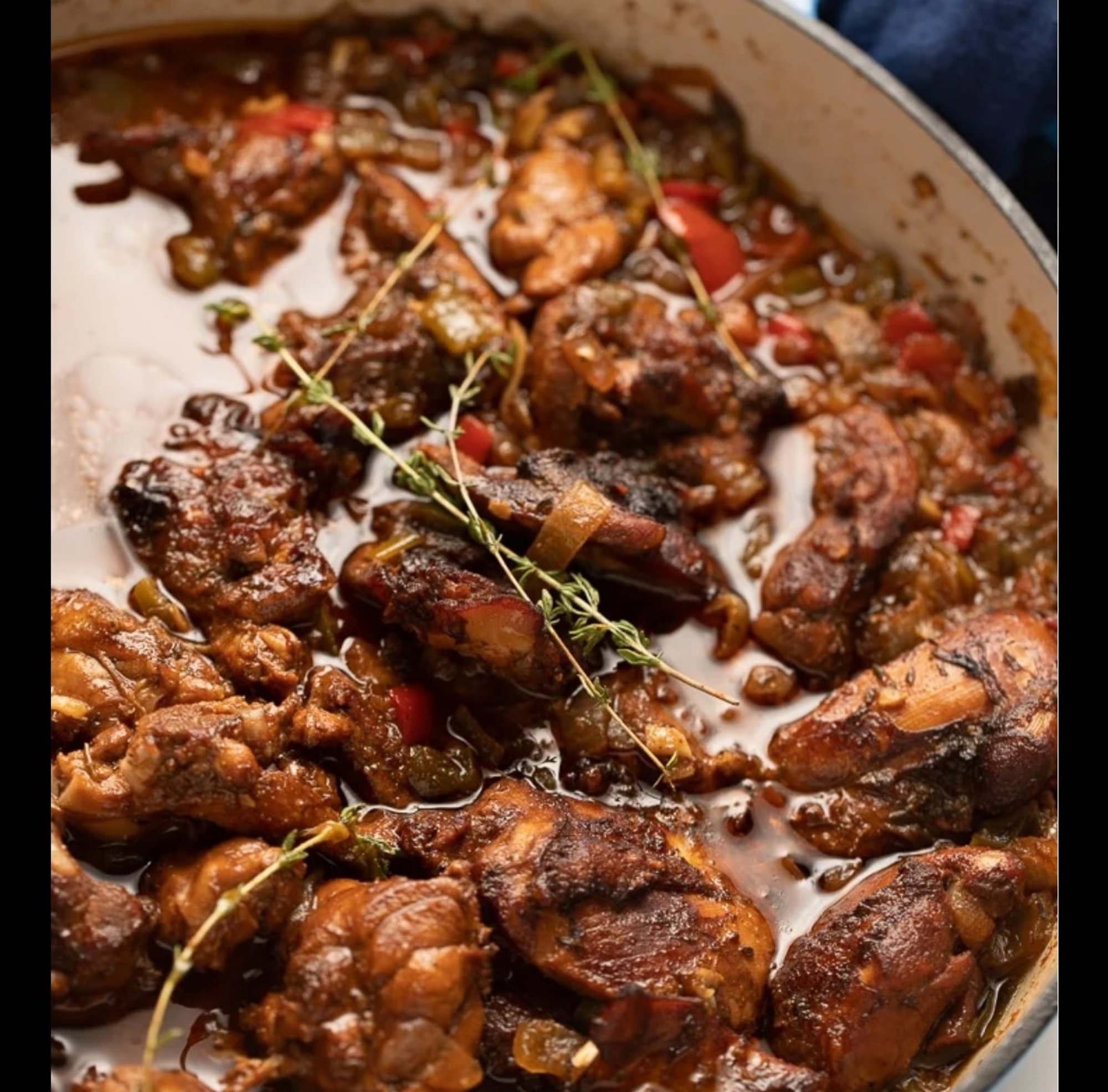 Brown stew chicken