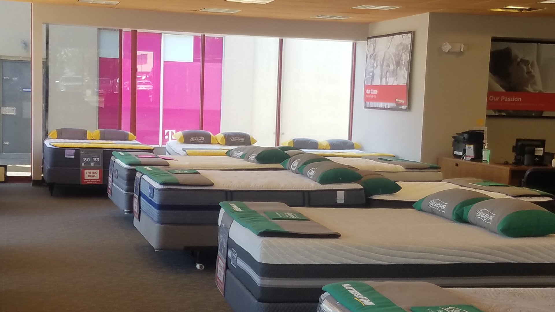 Mattress Firm Paramus Rte 4 West Photo