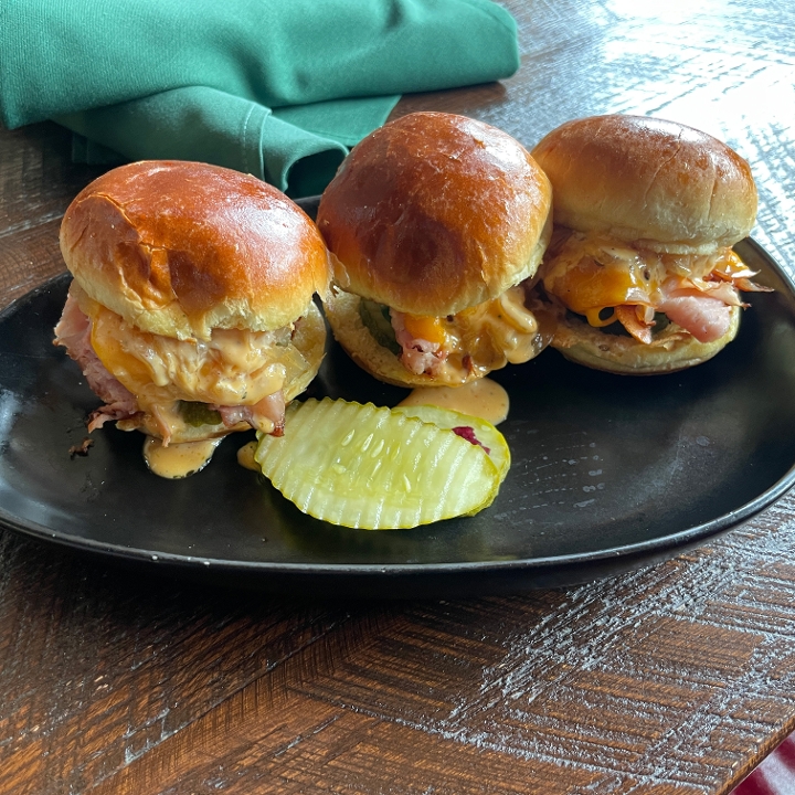 HOT HOT HAM & ROLL SLIDERS