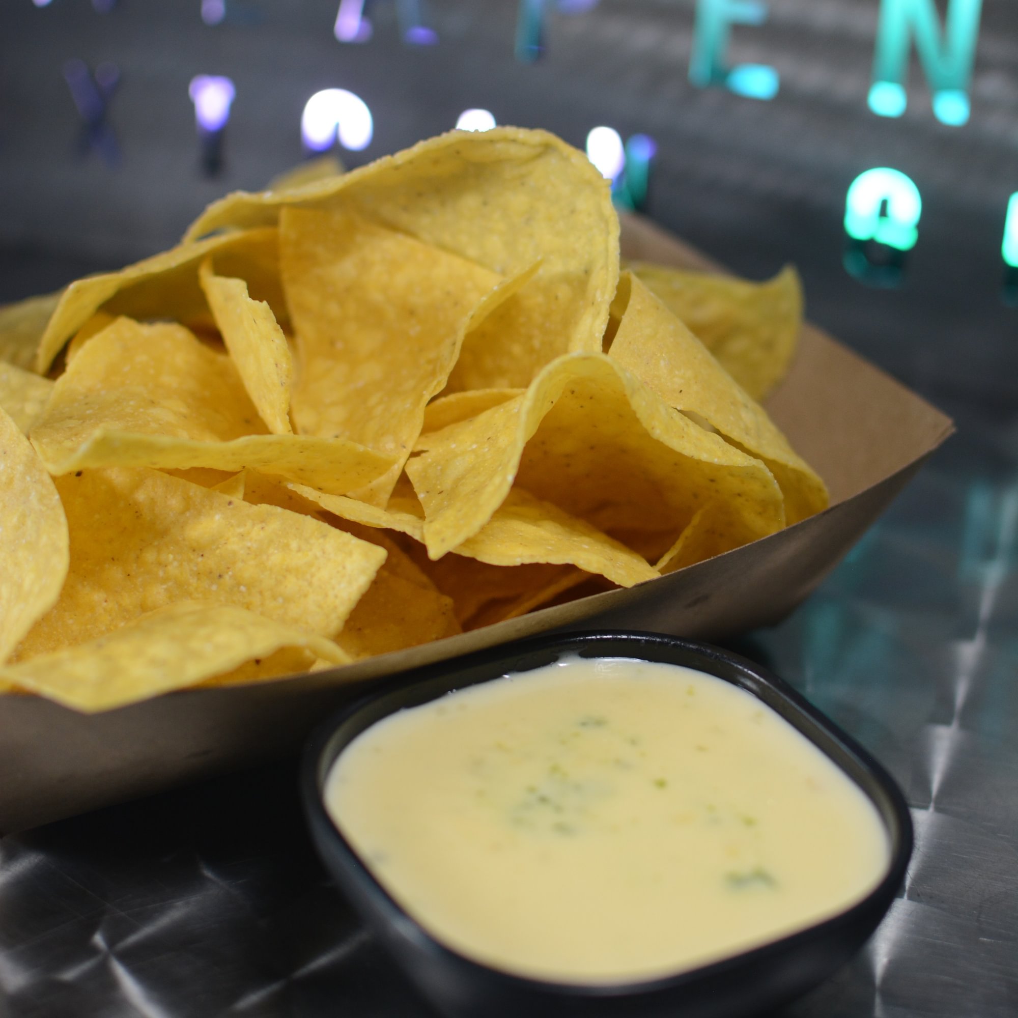 Chips & Queso
