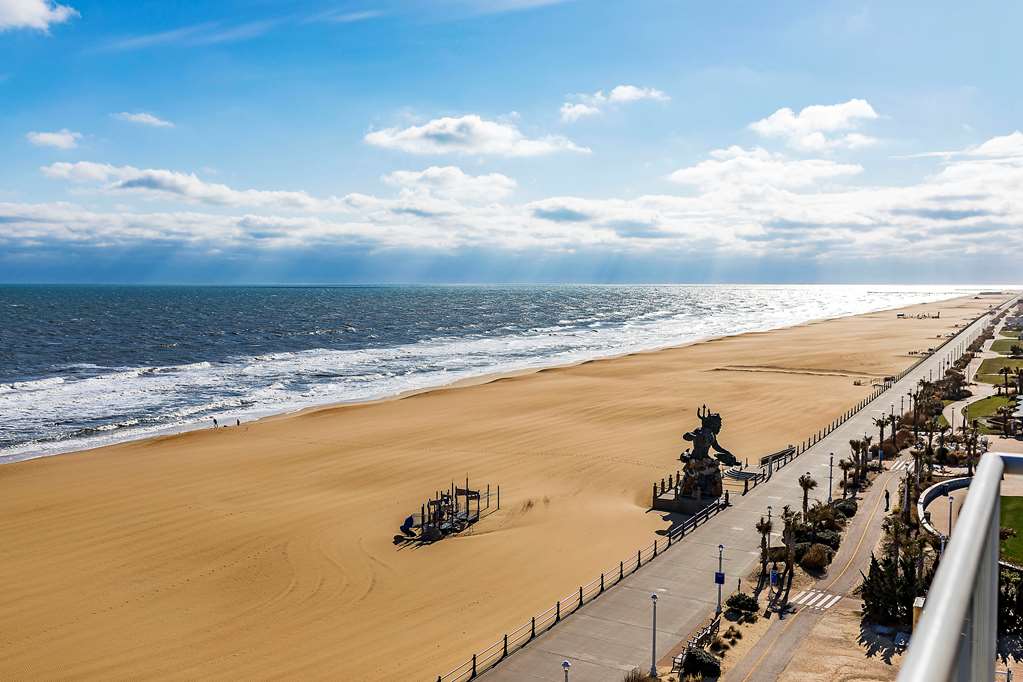 Hampton Inn Virginia Beach-Oceanfront North Image