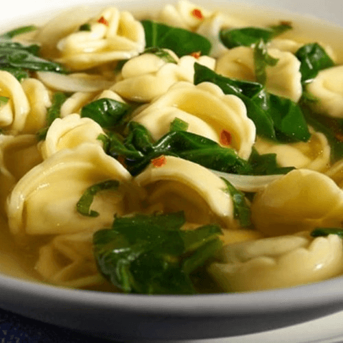TORTELLINI EN BRODO