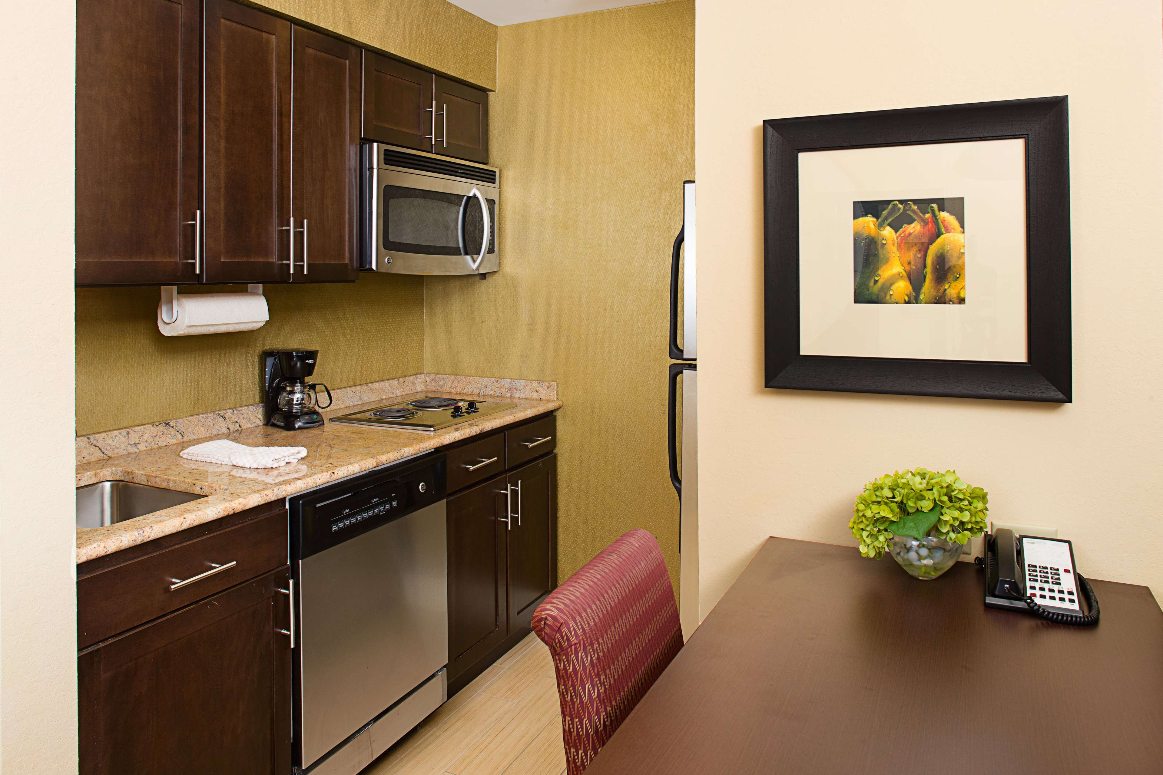Homewood Suites by Hilton Carle Place - Garden City, NY Photo