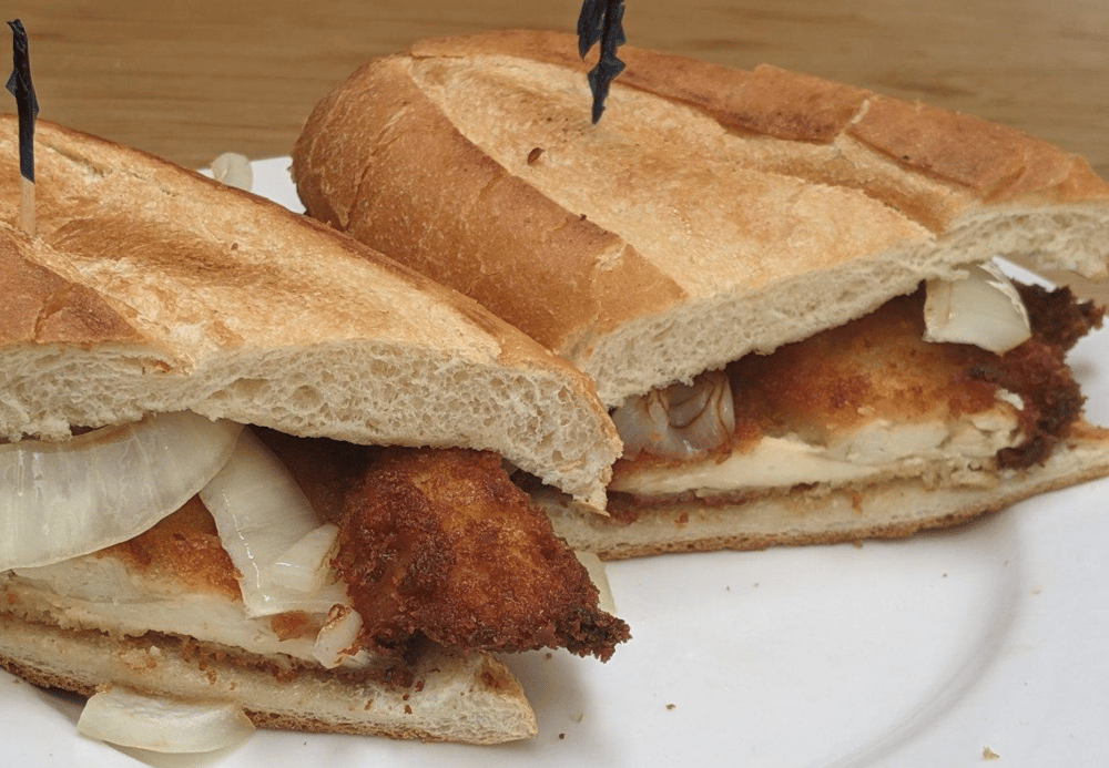 Pechuga Empanizada Sandwich