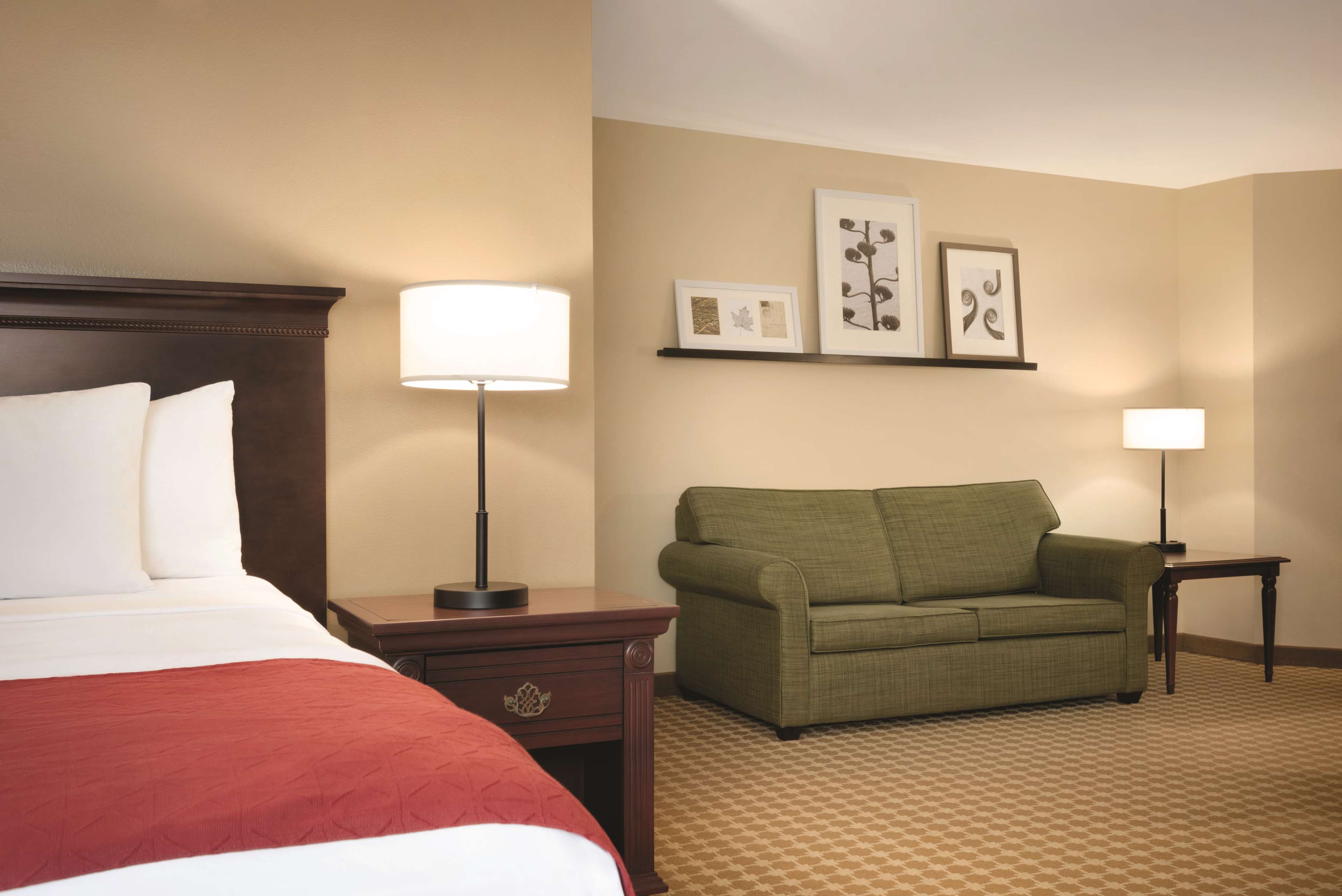 Country Inn & Suites by Radisson, Des Moines West, IA Photo