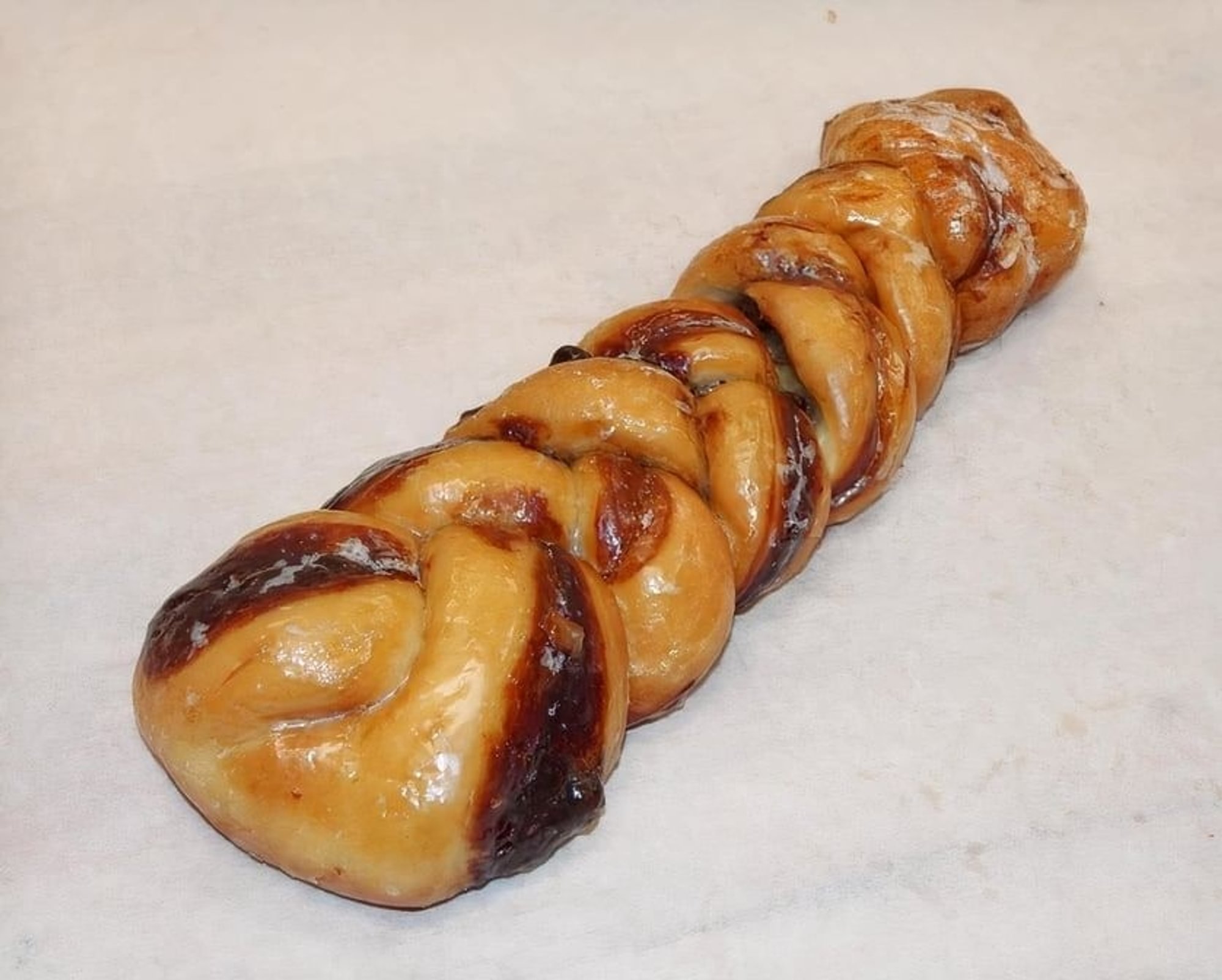 Tiger Tail Donut (Chocolate & Walnut)