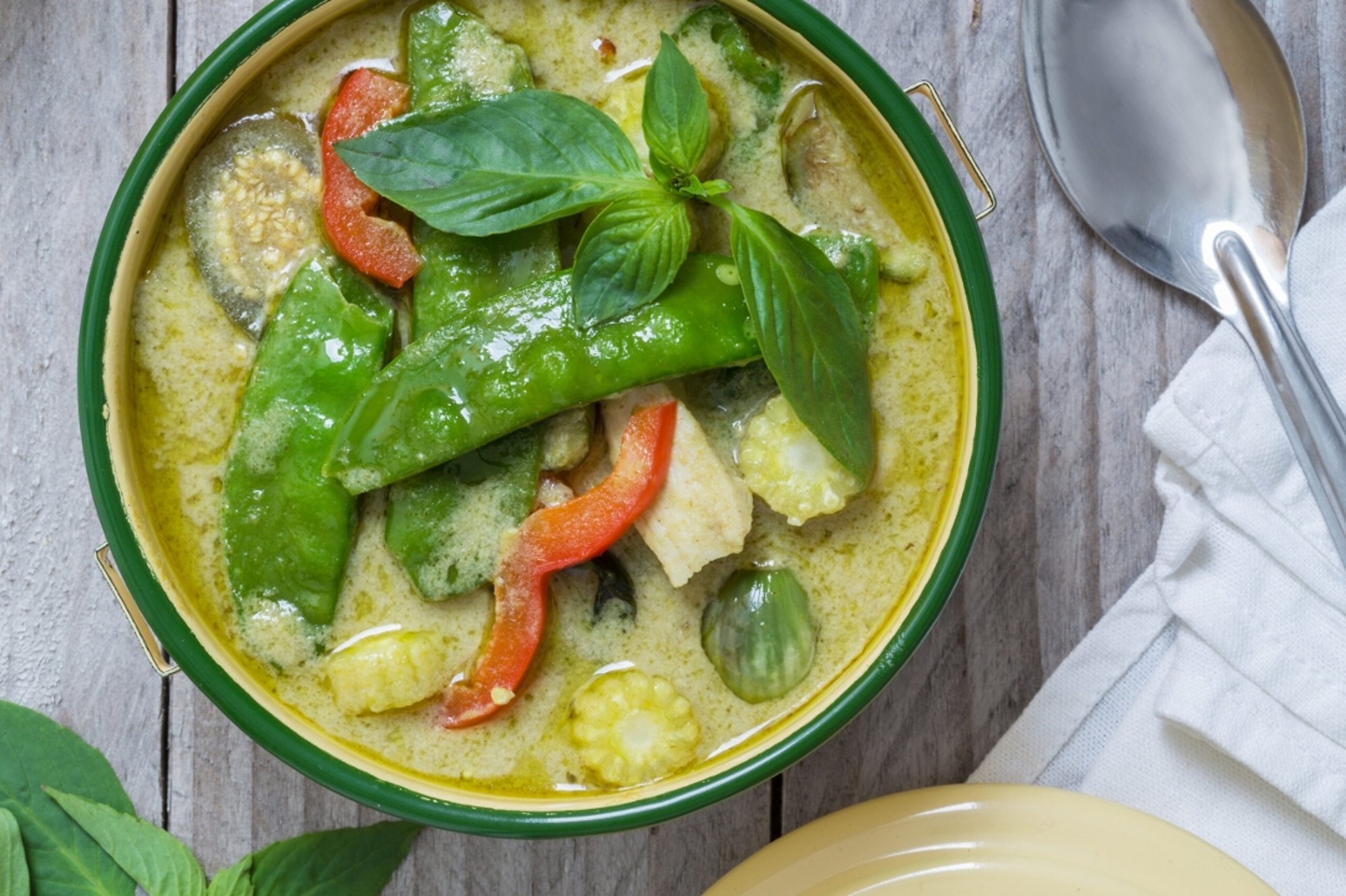 Emerald Green Curry