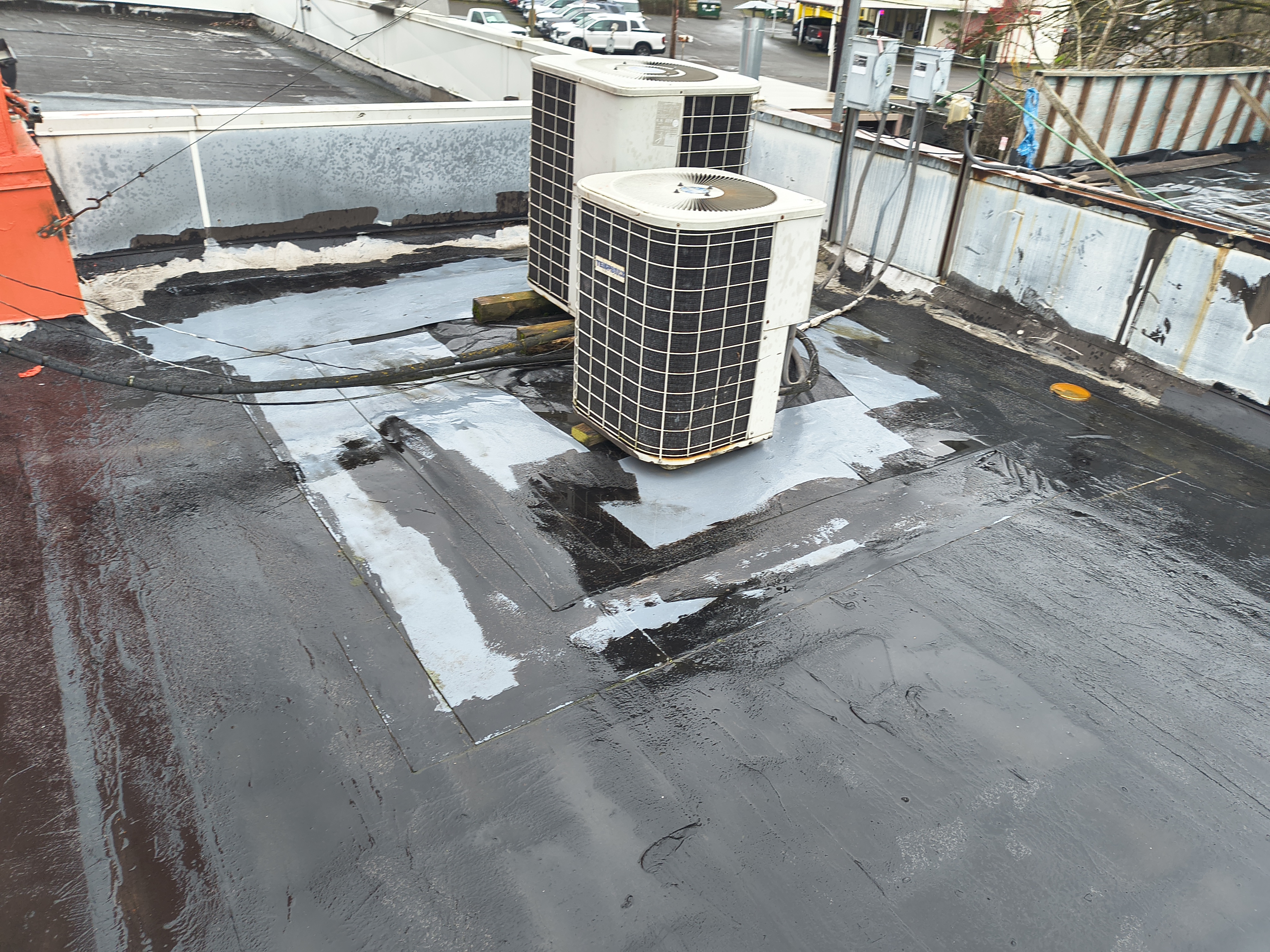 Red Road Roofing LLC Image