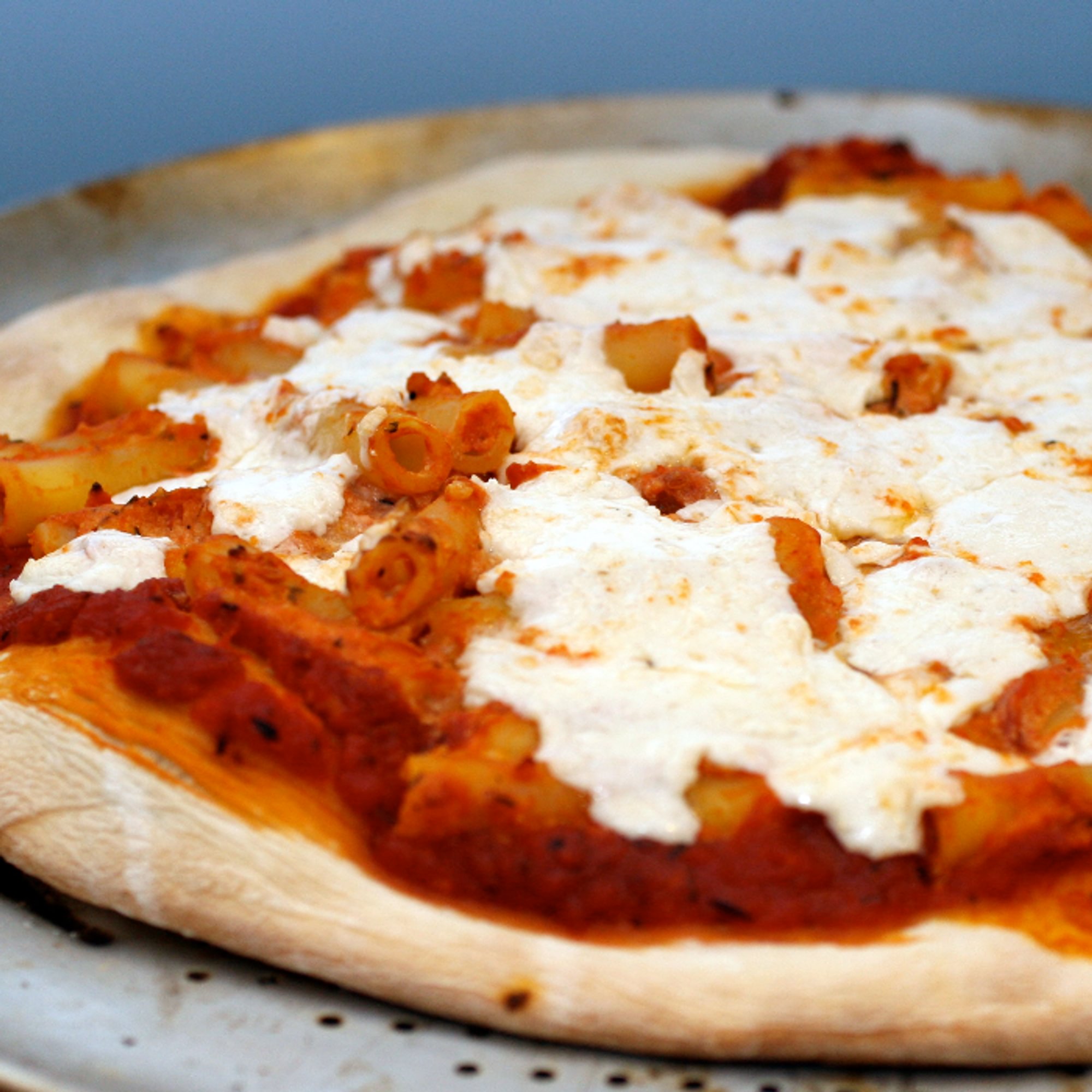 Baked Ziti Pizza