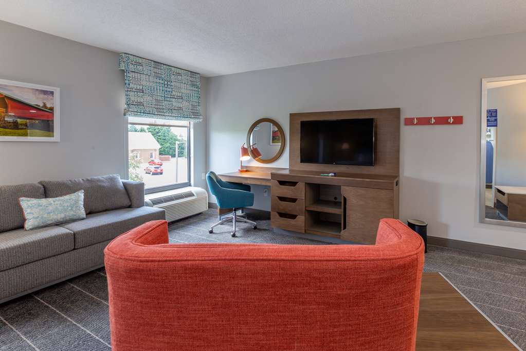 Hampton Inn Christiansburg/Blacksburg Image