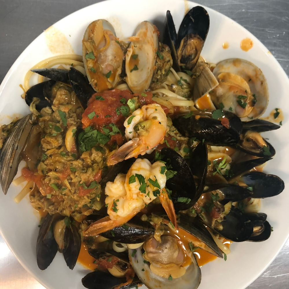 Seafood Linguini