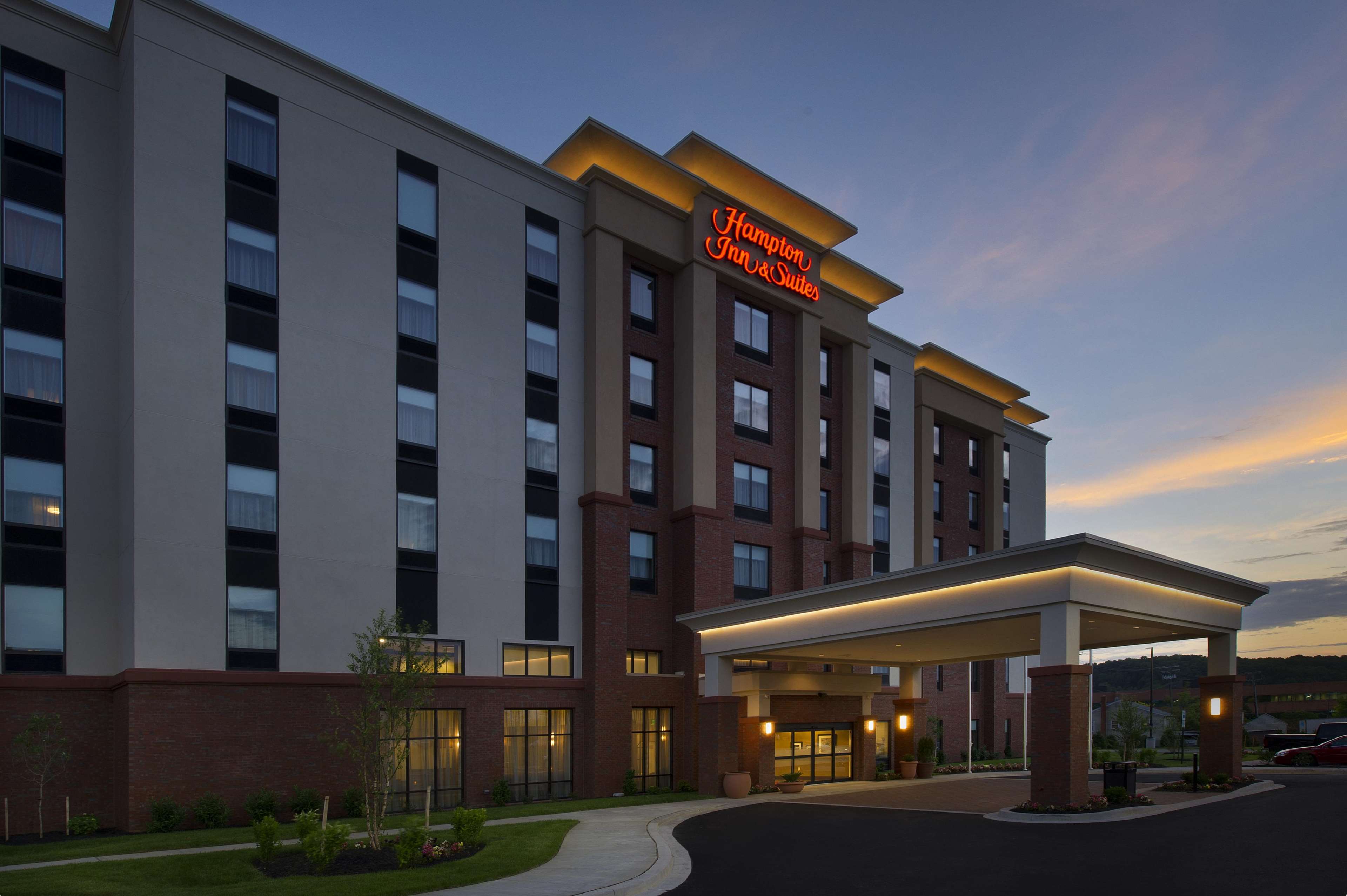 Hampton Inn & Suites Baltimore North/Timonium Photo