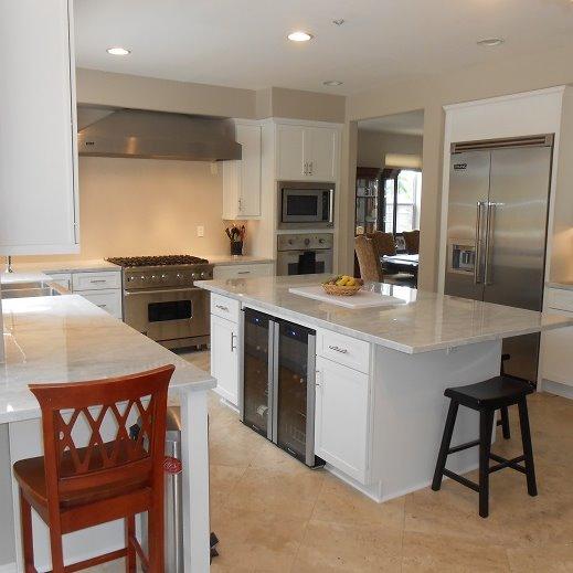 Home Solutions Kitchen Remodeling Logo